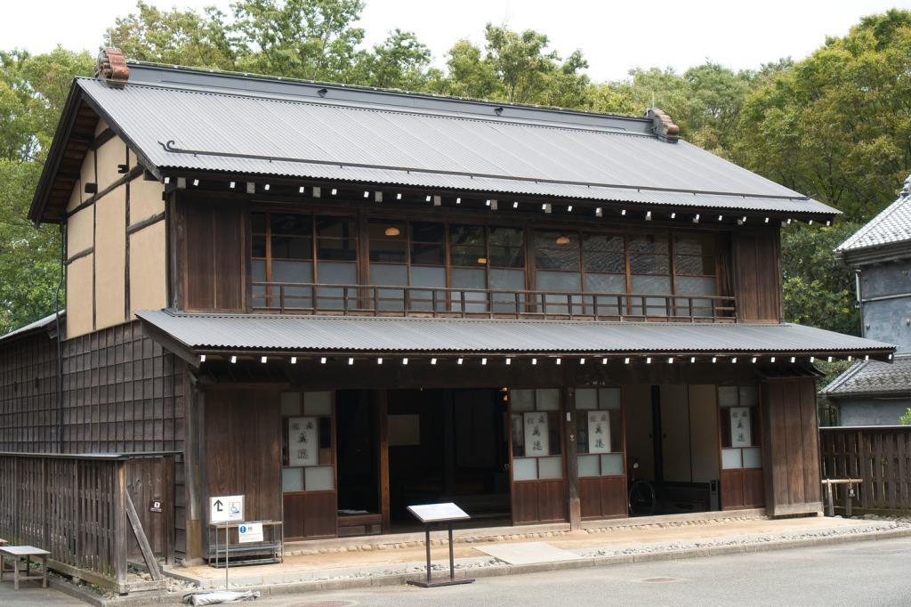 Gasthaus "Mantoku" im Edo-Tokio Freilicht-Architektur-Museum.